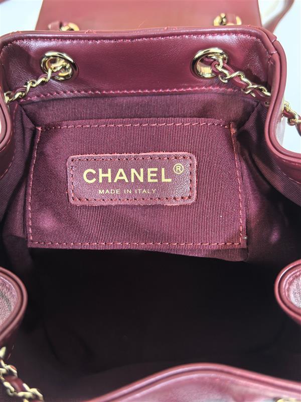 2026127213712872 700